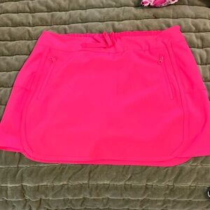 Magellan Vibrant Pink Skort with Pockets size 12/14